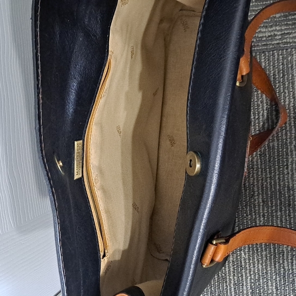 Italian Leather Marco Polo Purse - Picture 10 of 12